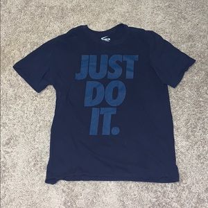 Nike tee shirt